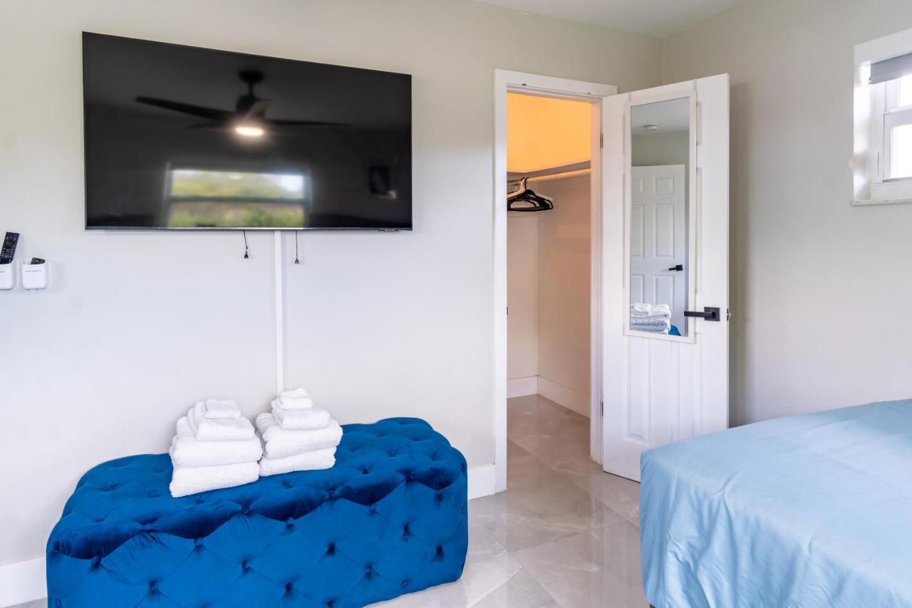 Hollywood Paradise Luxury 4Br 3Ba Home And Outdoor Fun With Heated Pool Exterior photo
